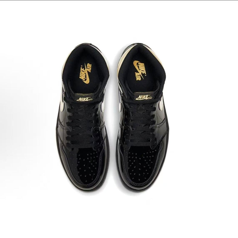 Jordan 1 Retro High Black Metallic Gold (2020)