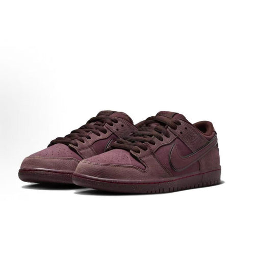 Nike SB Dunk Low City of Love Burgundy Crush