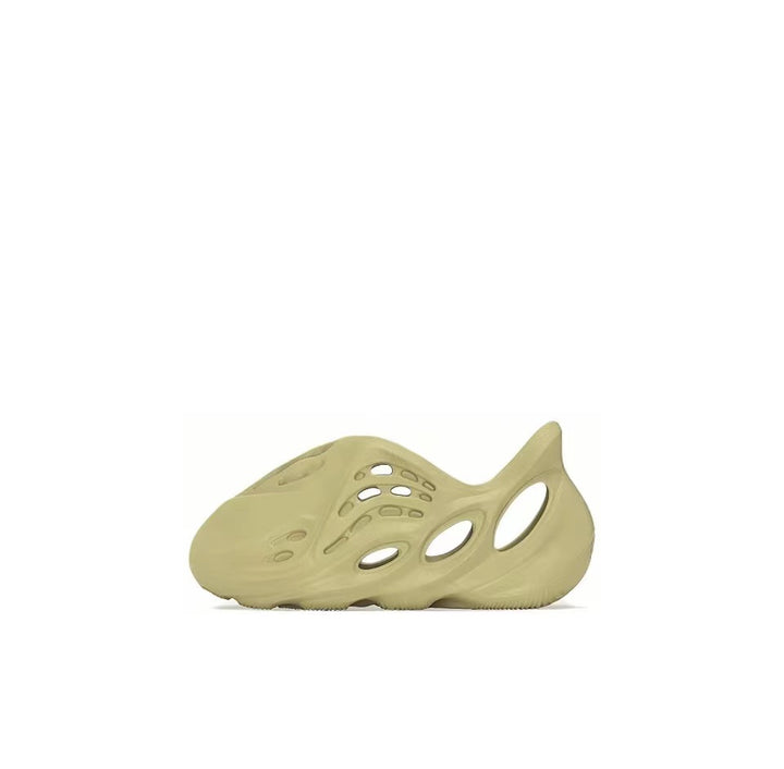 Yeezy Foam Runner – Uphead