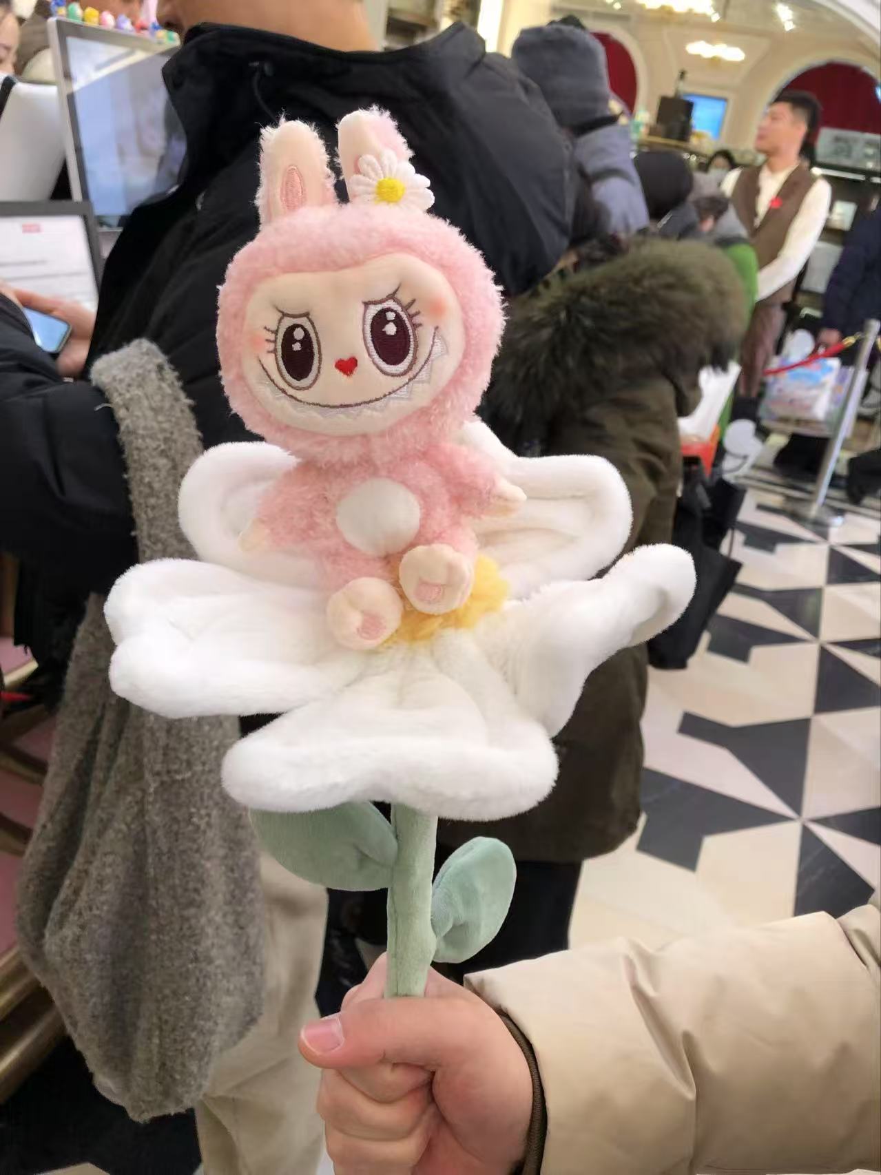 Madoka まとめ売り Labubu LOYALTY+LUCK ラブブ LUCK LOYALTY｜Yahoo!フリマ（旧PayPayフリマ）