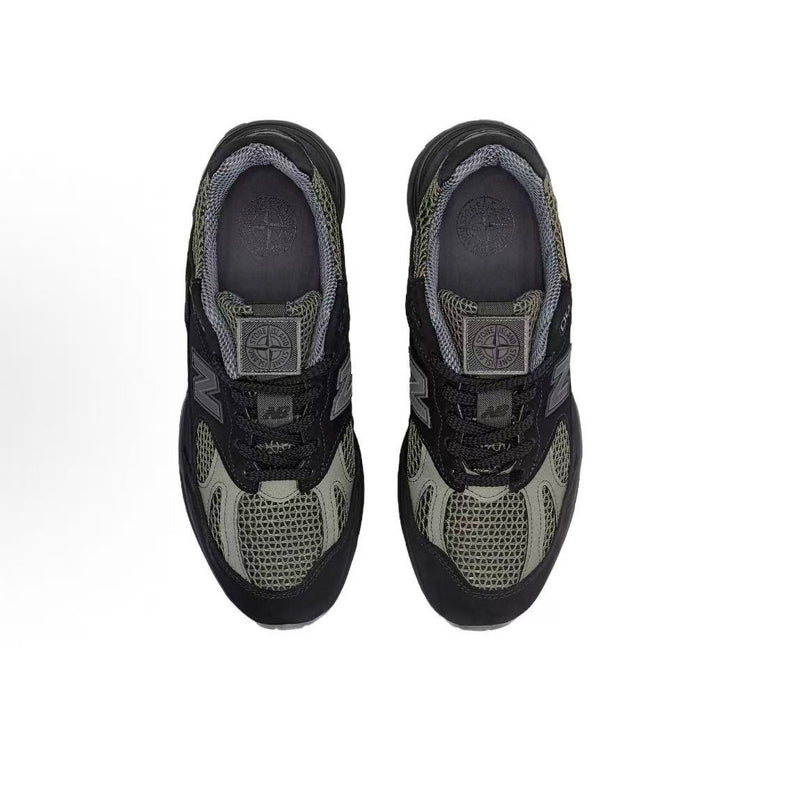 New Balance 991v2 MiUK Stone Island Black