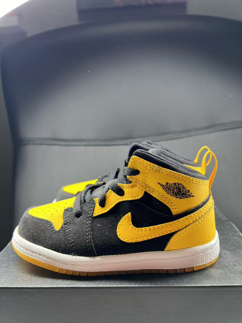 Jordan 1 Retro Mid New Love (2017) (TD)（Pre-Owned）