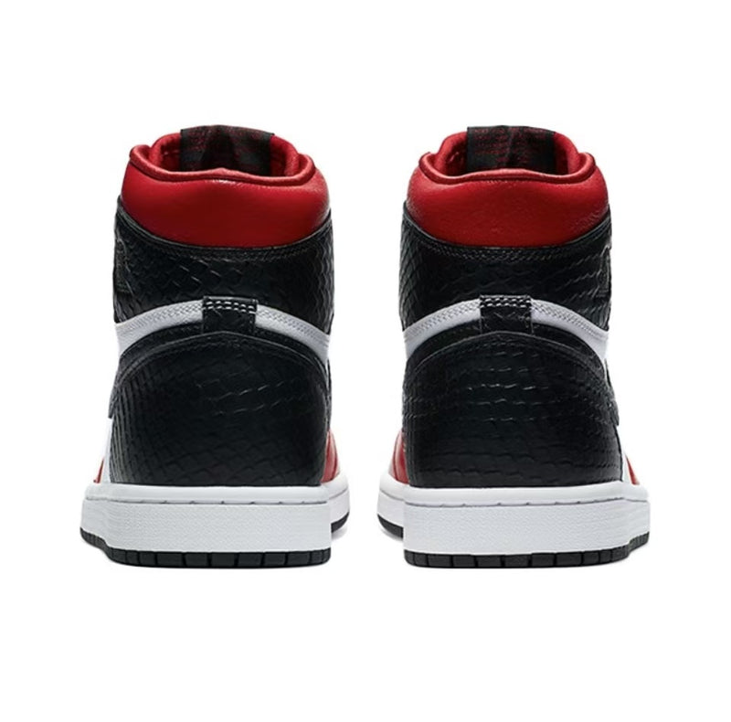 Jordan 1 Retro High Satin Snake Chicago (W）