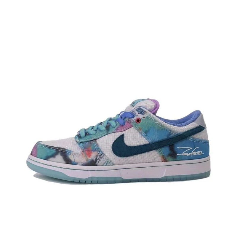 Nike SB Dunk Low Futura Laboratories Bleached Aqua