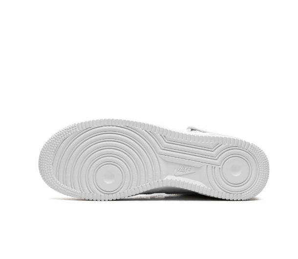Nike Air Force 1 Mid Supreme White