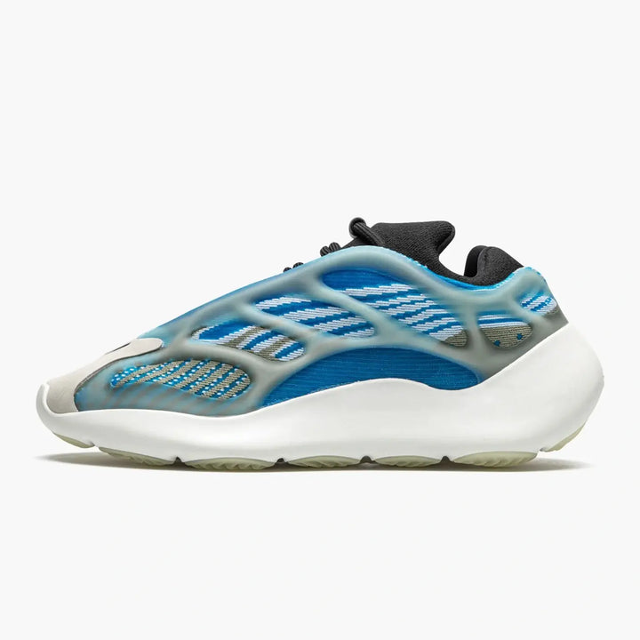 Yeezy 700  Uphead