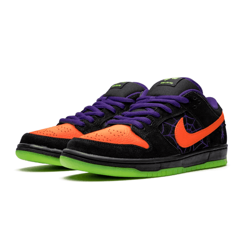 Nike SB Dunk Low Night of Mischief Halloween